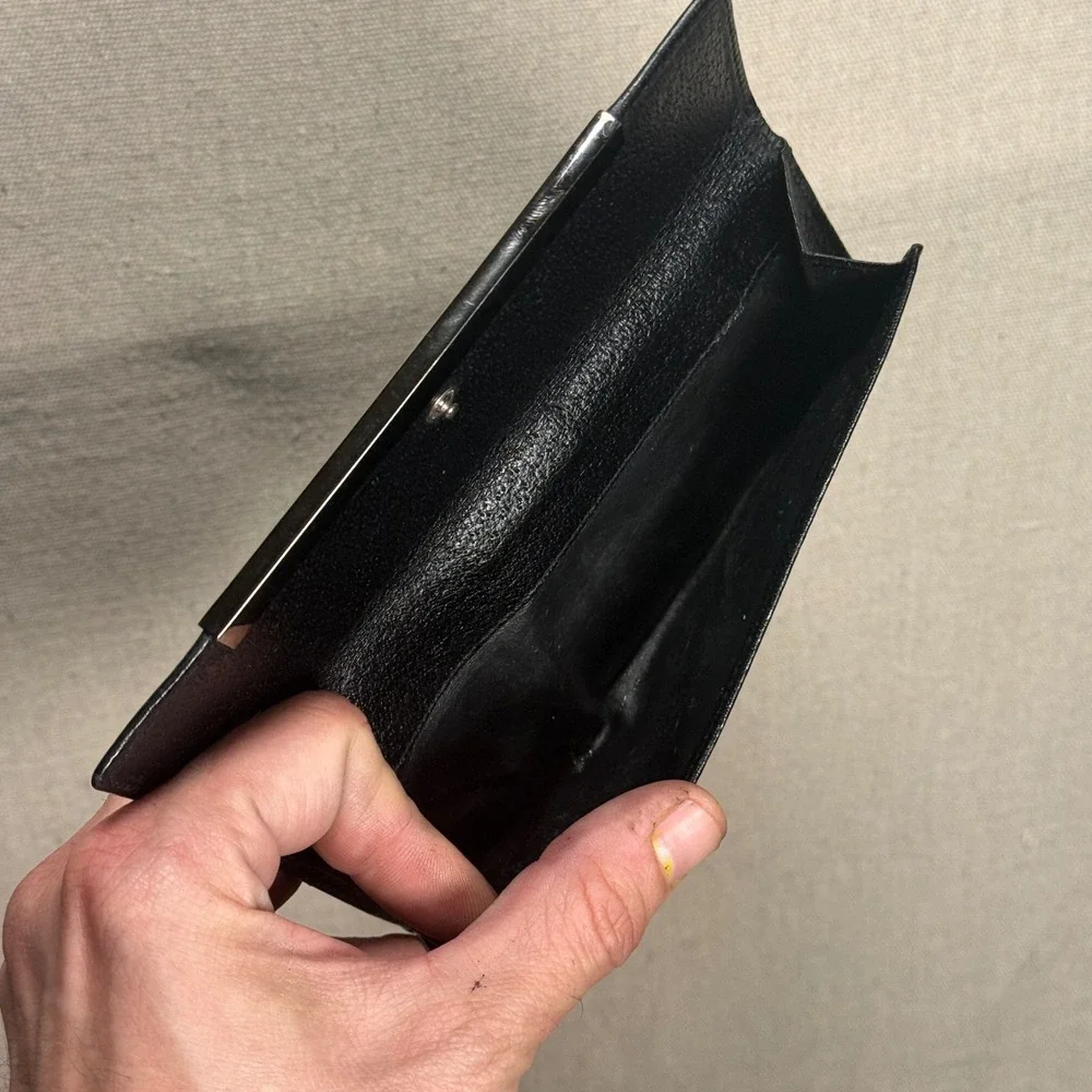 Vintage Gucci Black Pigskin Leather Long Wallet Silver Logo Bar Archival - Picture 6 of 9